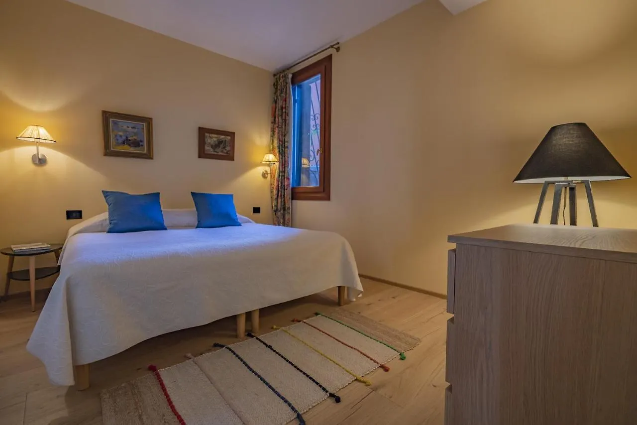 Ca' Delle Vele Charming Apartment In Dorsoduro Venedig