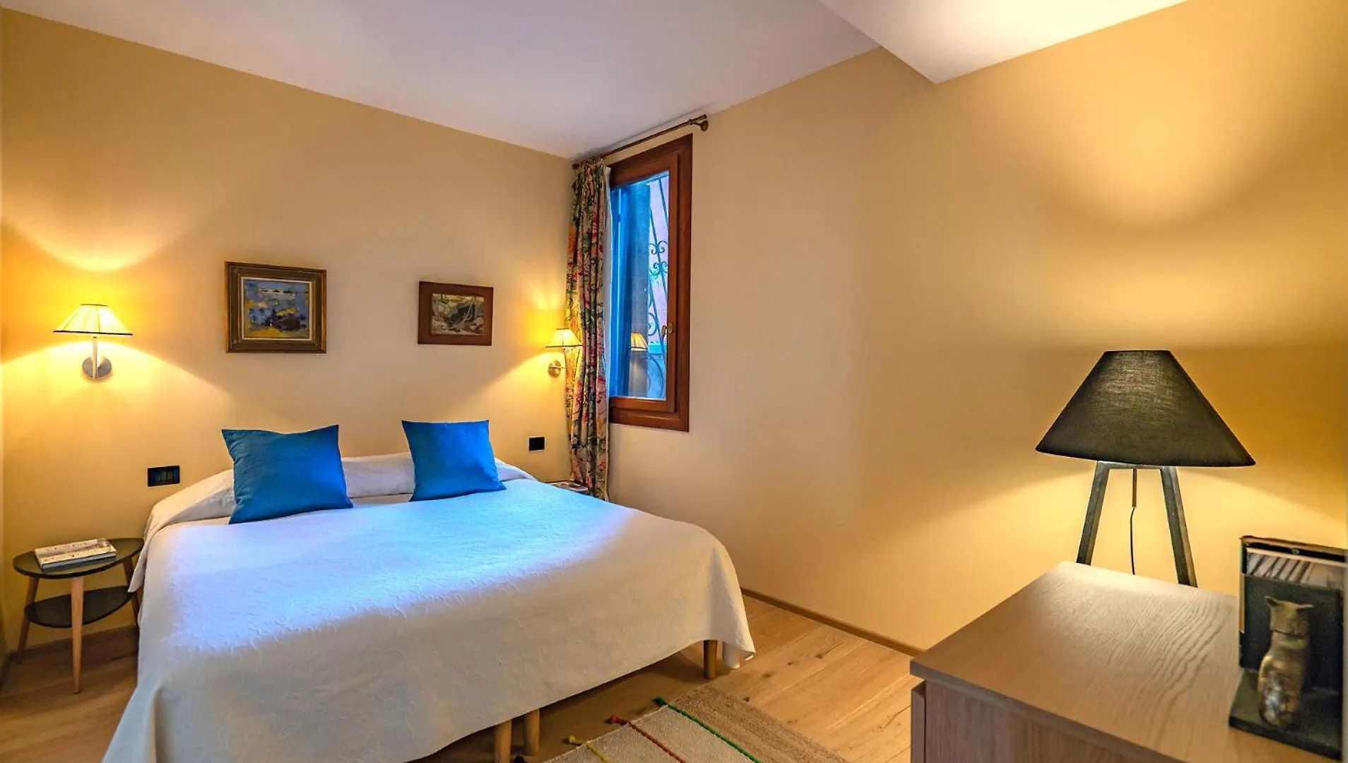 Ca' Delle Vele Charming Apartment In Dorsoduro Venedig Italien